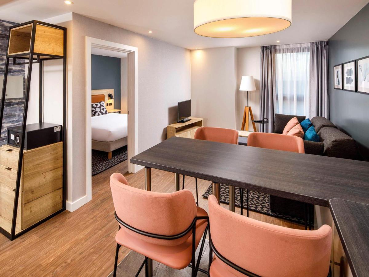 Aparthotel Adagio London Sutton Point Экстерьер фото